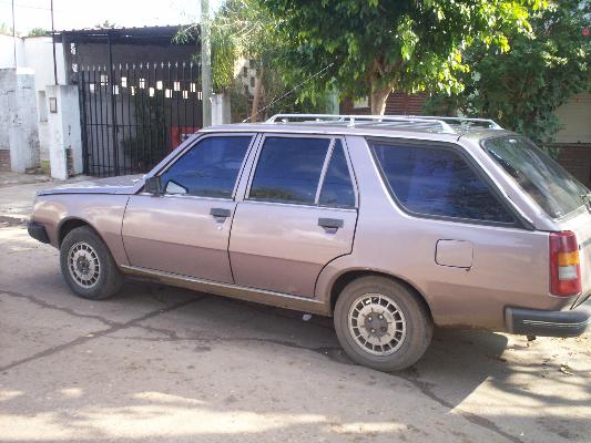 Renault 18 break GTXII en La Paz