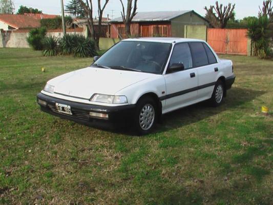 Honda Civic EX 1.5 AUTOMATICO en Ituzaing�