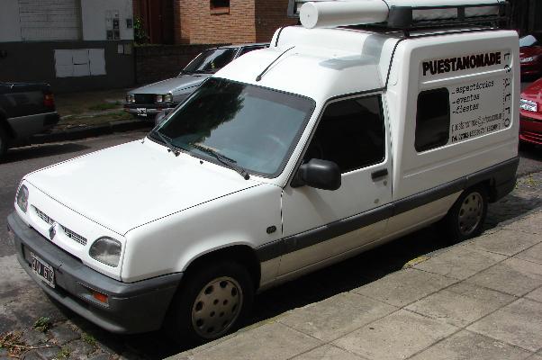 Renault Express 1.9 diesel en Villa Urquiza
