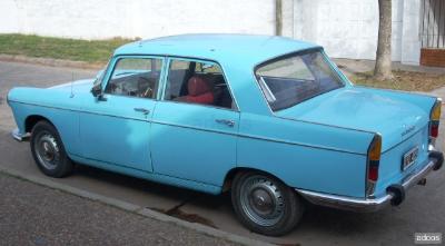 Peugeot 404 sedan en Arrecifes