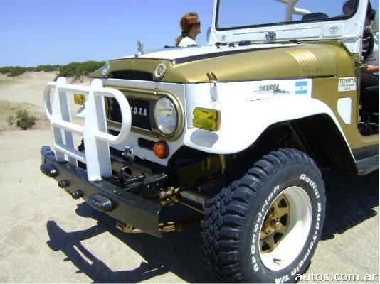 toyota land cruiser modelo 1964 #7