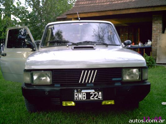 Fiat 147 14 tipo en Jos C Paz