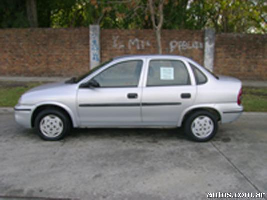 Chevrolet Corsa 16 nafta 4puertas en Paternal ARS 23200