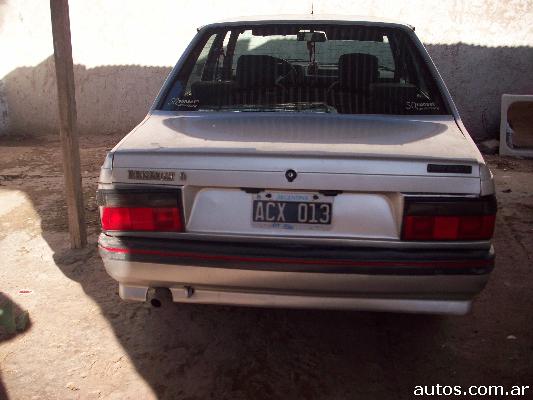 modelo 1995 0 km GNC renault 9 color gris claro sin polarisar acx013 