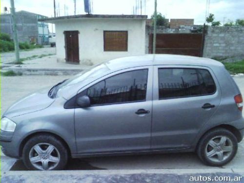 2005 Volkswagen Fox. Volkswagen Fox conforline en