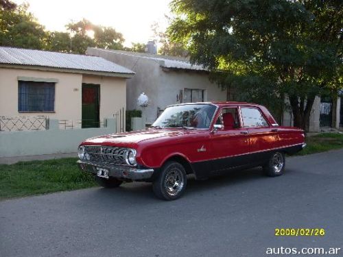 Ford Falcon sedan en Alte Brown ARS 9000