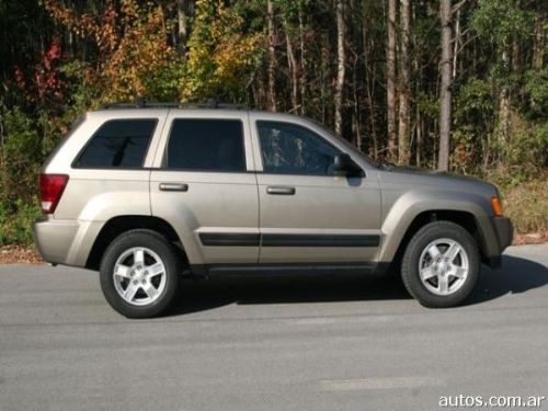 200 Jeep grand cherokee laredo #2