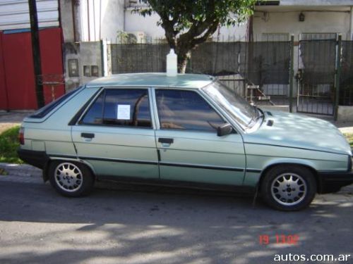 Renault 11 ts en Mor n Renault 11 ts en Mor n