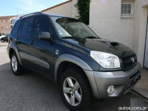 Toyota Rav 4 2005. Toyota RAV-4 en Las Cañitas