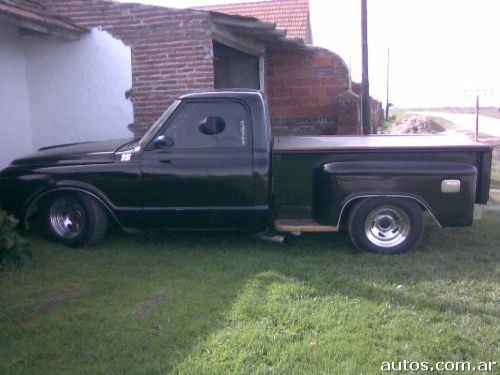 Chevrolet C10 pik up en Mar Chiquita US 12000