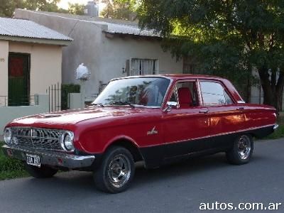 Ford Falcon en Alte Brown