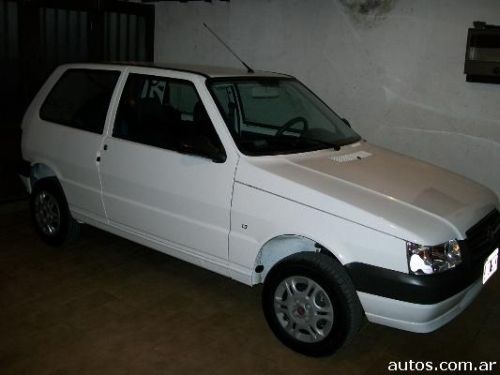 modelo 2010 90 km Nafta fiat uno fire 13 0km 90km 3 puertas modelo 2010 90 km Nafta fiat uno fire 13 0km 90km 3 puertas
