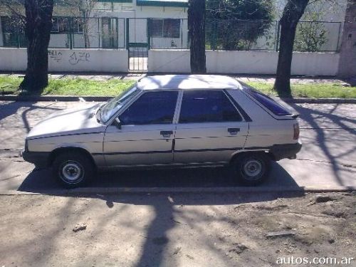 modelo 1990 50000 km GNC renault 11 base con papeles y verificaciones 