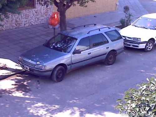 Peugeot 405 