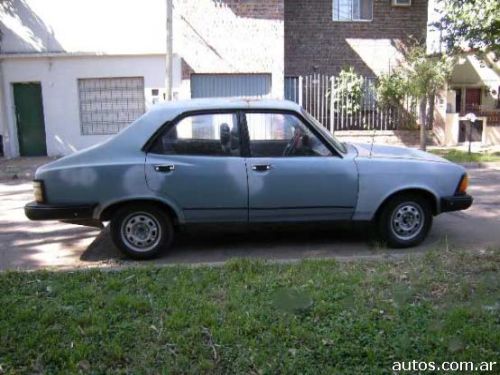 Volkswagen 1500 Sedan 4 puertas en Vicente L pez