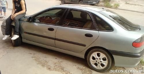 Renault Laguna full en Pilar